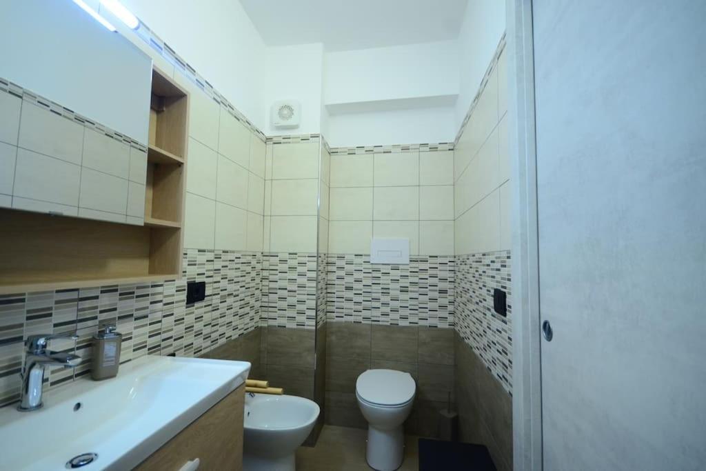 Casa Vacanza Donna Laura Barcellona-Pozzo di Gotto Exteriér fotografie